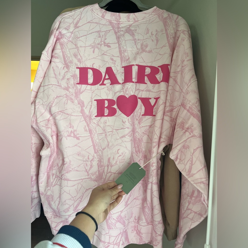 Dairy Boy Pink Puff Camo Sweatshirt Crewneck Large